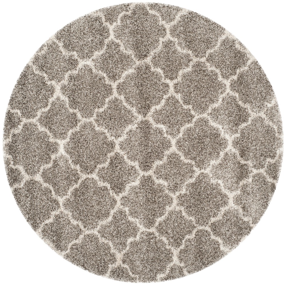 8' Quatrefoil Design Loomed Round Area Rug Gray/Ivory - Safavieh