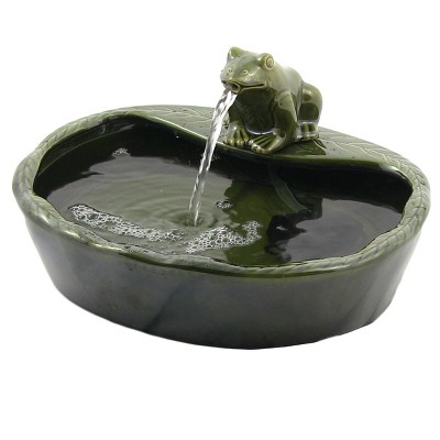 Sunnydaze Outdoor Solar Powered Ceramic Spitting Frog Water Fountain with Submersible Pump - 7" - Green