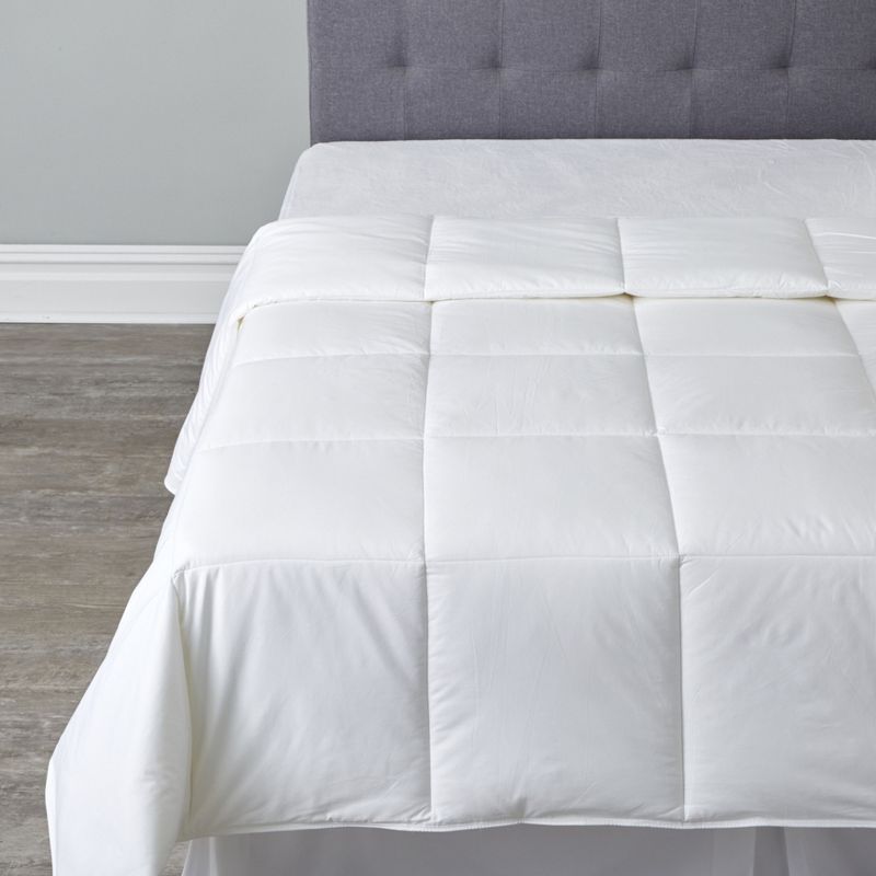 BrylaneHome Coolmax clean Comforter, 1 of 2