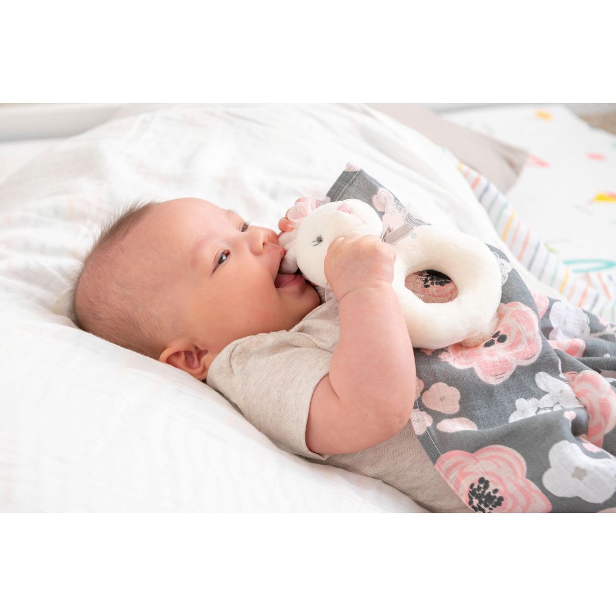 Stephen Joseph Gifts Baby Ring Rattle - thumbnail 3
