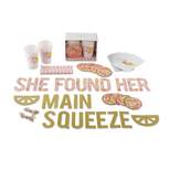 "She Found Her Main Squeeze" Wedding Party Kit