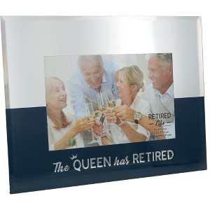 Pavilion Gift Company - The Queen - 9" x 7" Mirrored Glass Frame (Holds 6" x 4") - Single Image Frames - 1 of 4