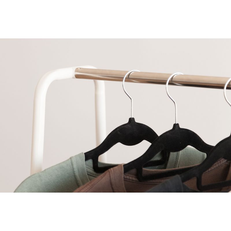 IRIS USA Garment Rack for Hanging Clothes and Displaying Accessories, 6 of 8