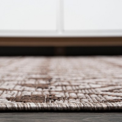 Bohemian Chic Easy-Care Beige/Brown Synthetic 4' x 6' Area Rug