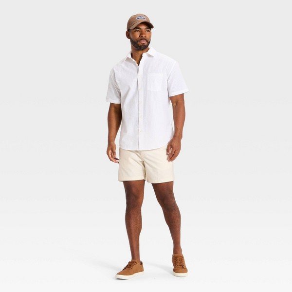 Camisa de botones de manga corta de sarga para hombre - Goodfellow & Co™ Crema 3