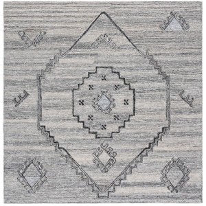 Metro MET385 Hand Tufted Indoor Rugs - Safavieh - 1 of 4