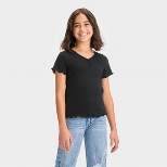 Girls' Short Sleeve Cinch Shirt - art class™