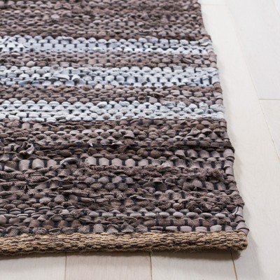 Handmade Ivory and Silver Cotton Cowhide Area Rug, 4' x 6'