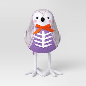 Featherly Friends™ Wonder Bird Figurine - Hyde and EEK! Boutique™ Lavender - 1 of 3