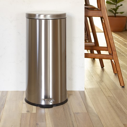 Honey Can Do 7.9 Gallons Metal Step On Trash Can