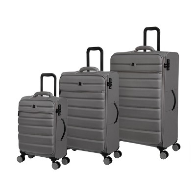 it luggage Census 3pc Softside Spinner Luggage Set