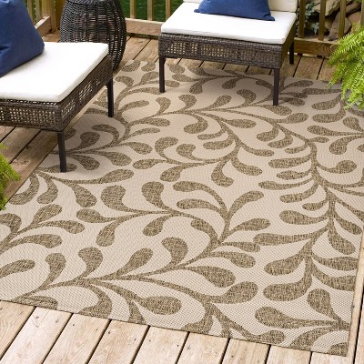 Classic Vine Pattern Brown/Beige 3' x 5' Synthetic Outdoor Rug