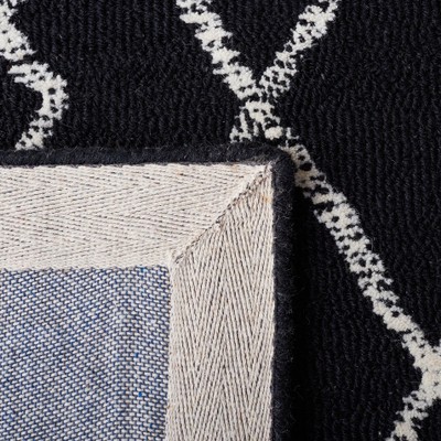 Elegant Metro Black Hand-Tufted Wool Area Rug - 27" x 7"