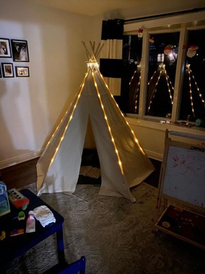 Hearthsong 7õ Cotton Canvas And Wooden Pole Indoor/outdoor Family Tent With  7õ Battery-operated Tent Lights : Target