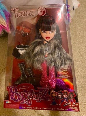 Bratz Original Fashion Doll Dana Series 3 W/ Outfits & Poster : Target