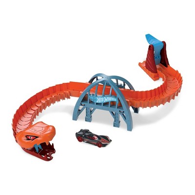 hot wheels snake attack