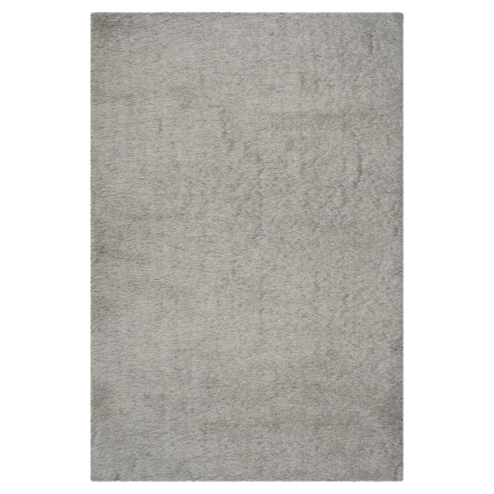 5'x7' Solid Tufted Area Rug Silver - Safavieh