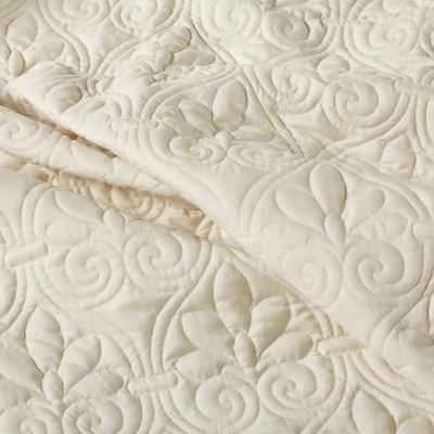 King Cream Microfiber Quilted Bedspread Set with Shams