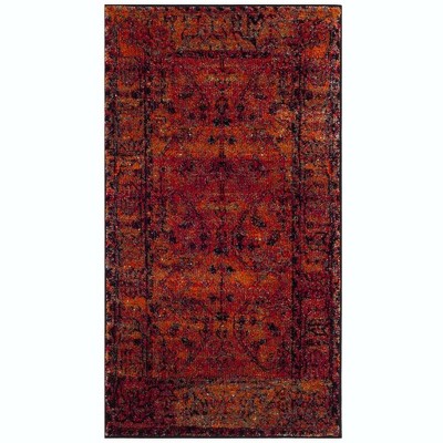 Vintage Hamadan VTH216 Power Loomed Area Rug  - Safavieh