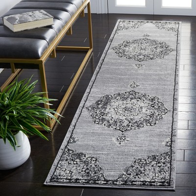 Brentwood BNT802 Machine Made Loomed Rug - Safavieh
