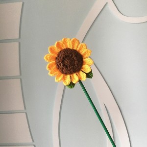 Tree City Energetic Cute Flower Creative Cat Teaser - 1 of 4