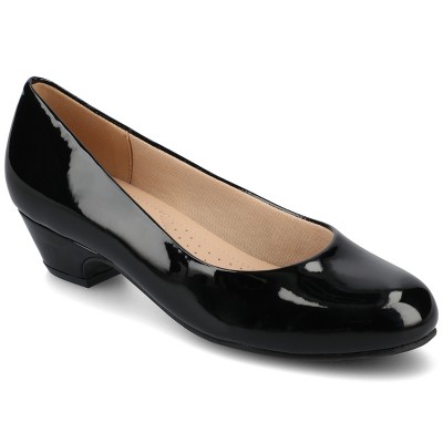 Journee Womens Saar Comfort Insole Round Toe Kitten Heel Pumps