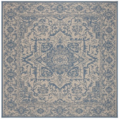 Beach House BHS139 Power Loomed Rug - Safavieh