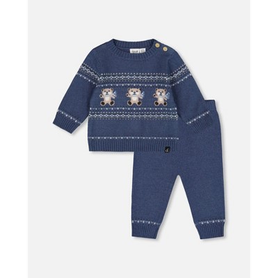 blue gray with bears