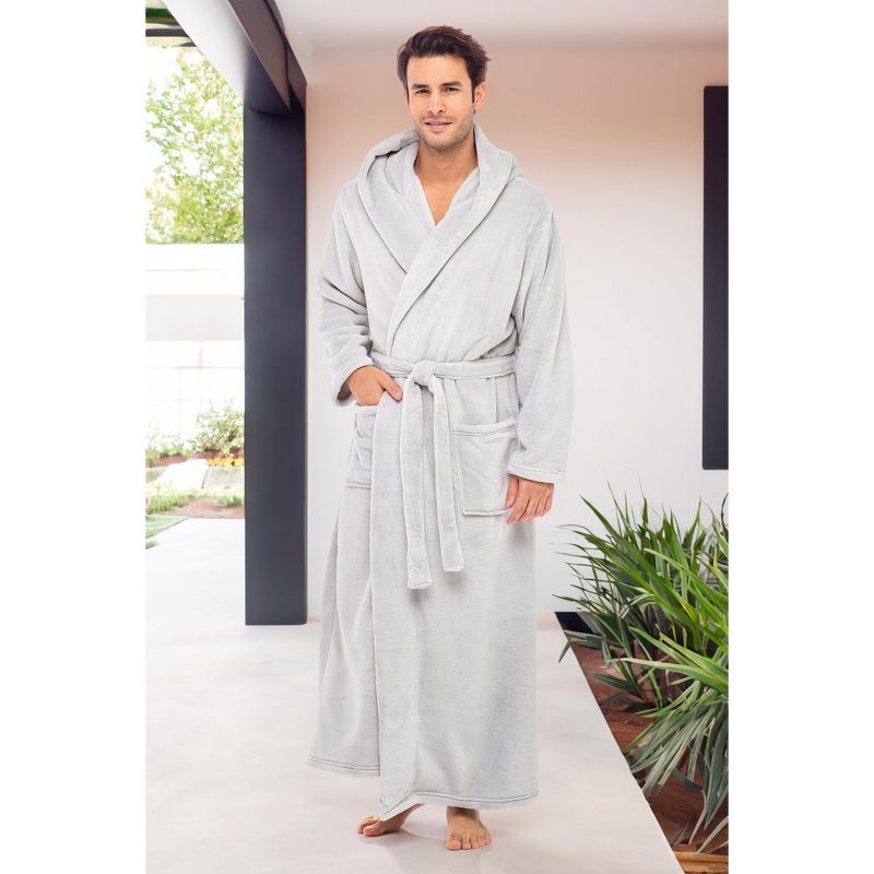 Men's Classic Winter Robe, Full Length Hooded Bathrobe, Cozy Plush Fleece, 3 of 9