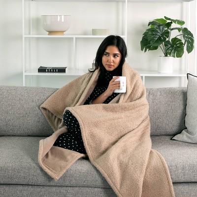 Brookstone Heated Coziest Throw Boucle Brown