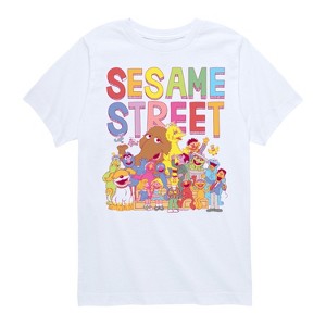 Boys' - Sesame Street - Neighborhood Group Short Sleeve Graphic T-Shirt - 1 of 4