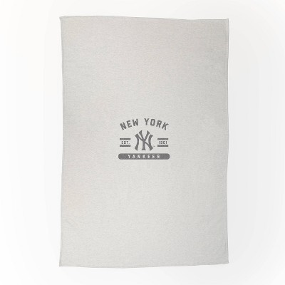 MLB New York Yankees Sublimated Sweatshirt Blanket
