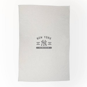 MLB New York Yankees Sublimated Sweatshirt Blanket - 1 of 2