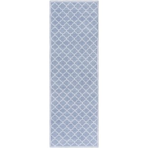 Arizona ARZ172 Machine Washable Skid Resistant Power Loomed Indoor Rugs - Safavieh - 1 of 4