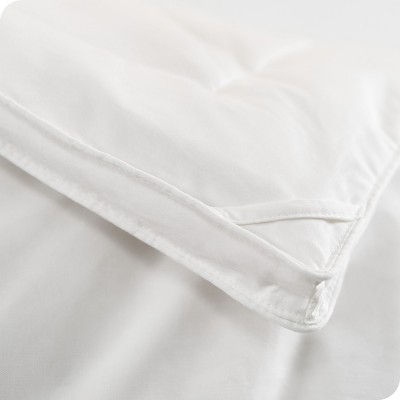 Full/Queen White Down Comforter with Cotton Shell