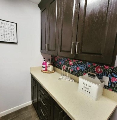 Guest review image 1 of 2, zoom in