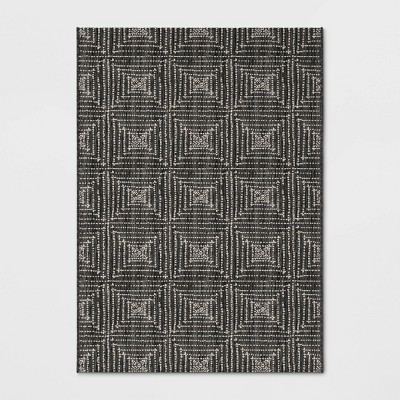 5' x 7' Diamond Pixel Outdoor Rug Black - Project 62™