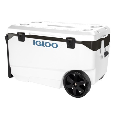 Photo 1 of Igloo Flip and Tow 90qt Cooler - White