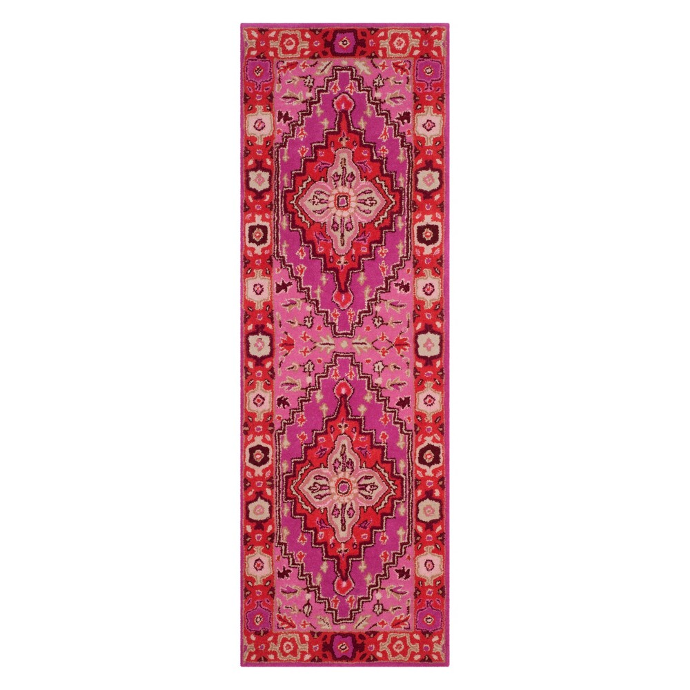 2'3inx11' Runner Medallion Red/Pink - Safavieh