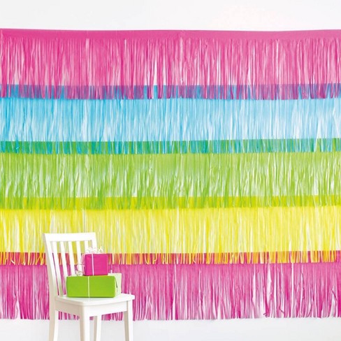 Neon Fringe Wall Décor Pink