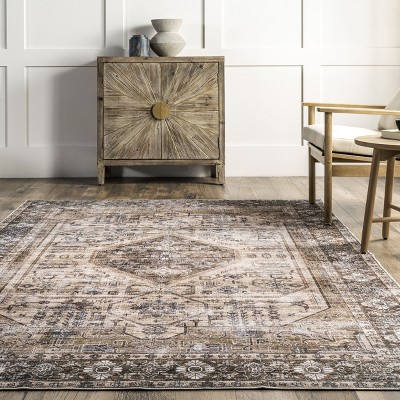 Eco-Friendly Easy Care Vintage Medallion Rug in Light Brown 3' x 5'