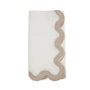 Saro Lifestyle 100% Linen Soft Hue Scallop Napkin (Set of 4) - 1 of 4