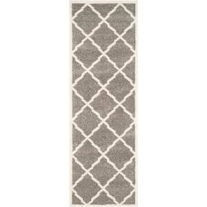 Amherst AMT421 Power Loomed Indoor Rugs - Safavieh - 1 of 4