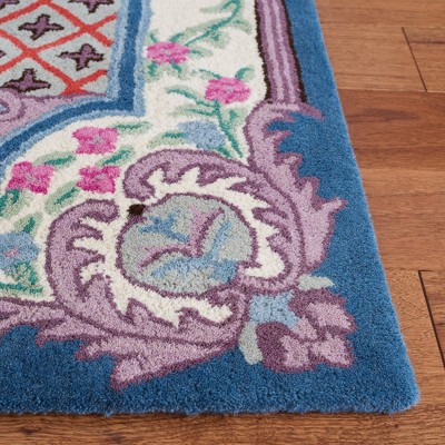 Luxembourg Ivory and Pink Floral Handmade Wool Area Rug 5' x 8'