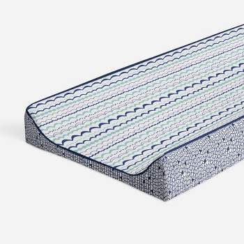 Bacati - Noah Printed Garland Mint/Navy Quilted Changing Pad Cover