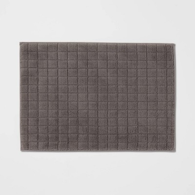 17"x24" Velveteen Grid Cushion Foam Bath Rug - Room Essentials™
