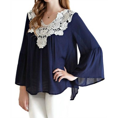 Women's Bell Sleeve Crochet Top - entro
