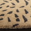 Soho SOH721 Hand Tufted Indoor Rugs - Safavieh - 3 of 3