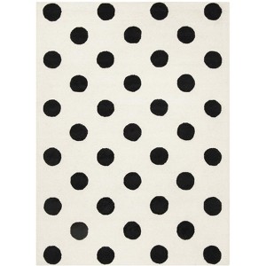 Safavieh Kids Polka Dots SFK904 Hand Tufted Indoor Rugs - Safavieh - 1 of 4