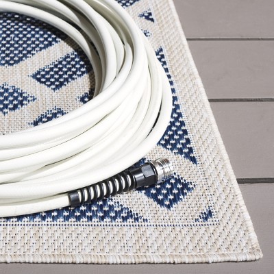 Beach House BHS282 Machine Made Loomed Rug - Safavieh